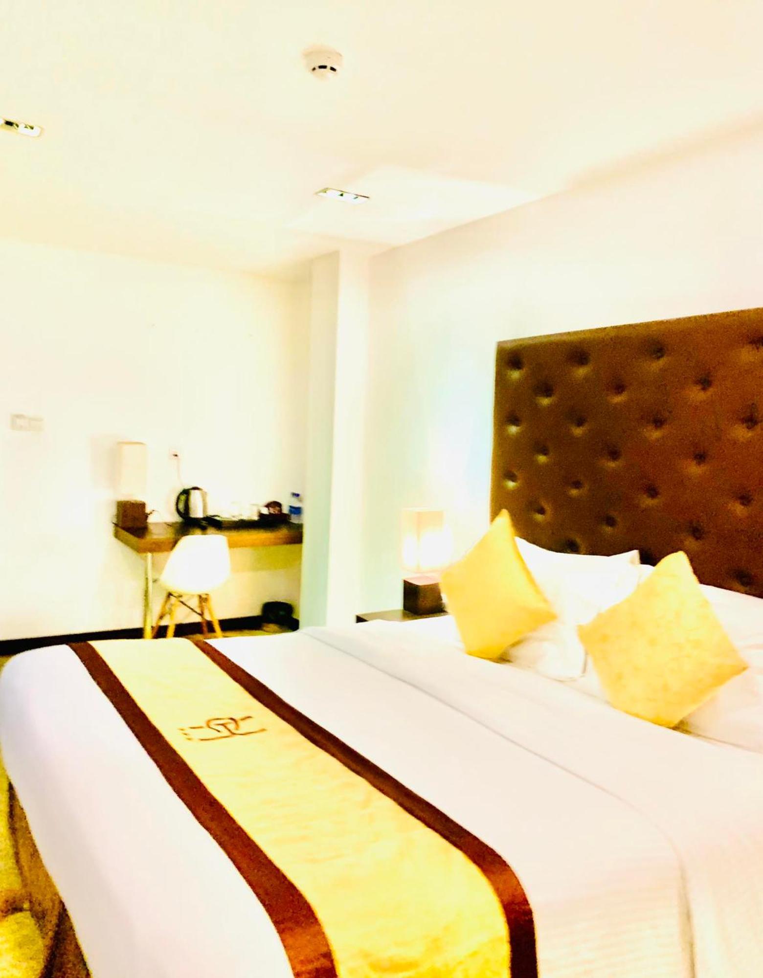 City Hotel Colombo 02 Szoba fotó